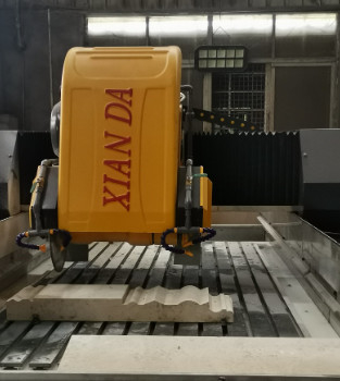 3 Eksen Lineer Taş Profil Kesim Makinası 15kw