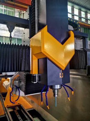 4 Eksenli Sütun CNC Mermer Kesme ve Granit gravür için Taş Oymak Makinesi