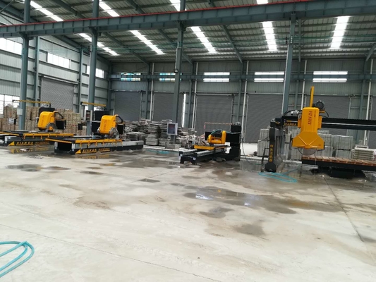 Yüksek Kesim Hızlı CNC Çizgi Profilleme Makinesi kare balustras kesmek için