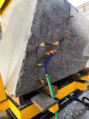 5 Eksenli CNC Elmas Tel Görme Makinesi Farklı Biçimler için Mermer veya Granit ve 3D Biçimler