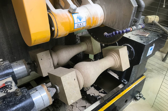 Metal sütun kesme makinesi 7.5kw Ana motor büyük kesme kapasitesi ile AC güç kaynağı