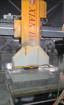 Dört sütunlu taş levha kesme makinesi