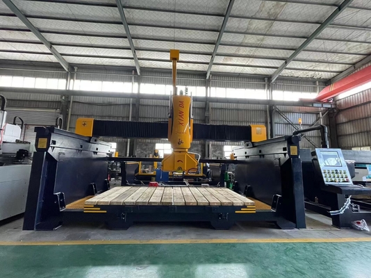 Profil biçimleri için 5 Eksenli CNC Köprü Kesme Makinesi