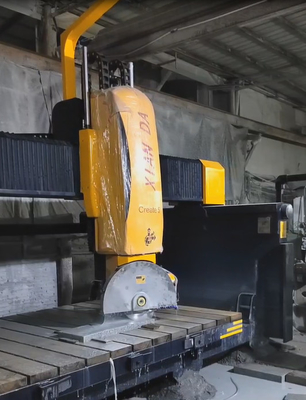 Profilleme için 5 Eksenli Köprü Kesme Makinesi