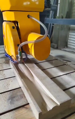 Otomatik Masa Hareketi AC Güç kaynağı ve 15kw Ana Güçlü 5 Eksenli Köprü Çakma Kesme Makinesi