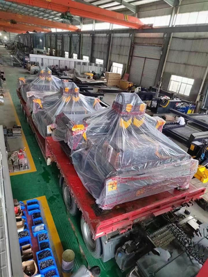 CNC oyma makinesi 15m/min Hava hızı, hassas oyma için CNC sistemi tarafından kontrol edilir
