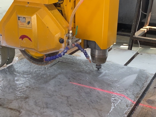 Xianda İtalyan CNC Çok Fonksiyonlu Masaüstü İşleme Merkezi 5 Eksenli Köprü Çakma Taş Kesme Makinesi
