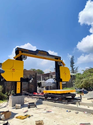 Endüstriyel taş kesimi için 4 uçuş tekerleği ile CNC Elmas Tel Çakma Makinesi