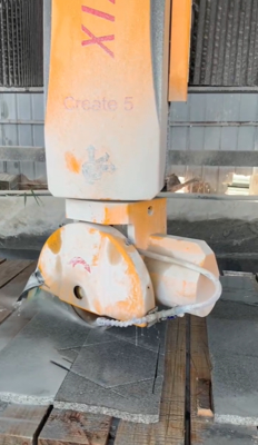 5 Eksenli Köprü Taş Kesme Makinesi CNC Granit ve Mermer Profilleme Tesisi