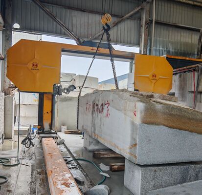Gantry Hareketli Ağır Görevli Elmas Tel Testere Makinesi 3500*3500*2200mm Max İşleme Boyutu ve Yüksek Hassasiyetli Taş Kesme için CNC/PLC Kontrolü