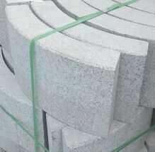 Dikey CNC Tel Testere Makinesi Kavisli Bordür Taşı İçin