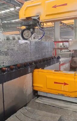 Taş kesimi için PLC kontrolü ile dikey CNC Tel Çakma Makinesi, 4m3/H Su Tüketimi, 20-50m Tel Uzunluğu