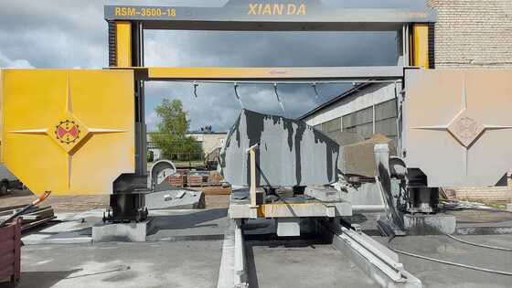 3000×3000×1500 mm Mermer ve Granit Blok Bölme için Senkron Vidalı Tahrikli PLC Kontrollü Elmas Tel Testere Makinesi