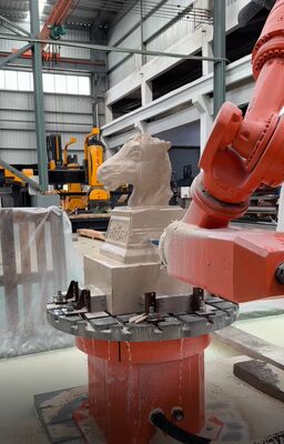 6 Eksenli CNC Robot Taş Kesme Makinesi 3100mm'ye kadar büyük ölçekli oyma için Interpolated Control ve BT40 Spindle ile