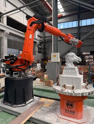 6 Eksenli CNC Robot Taş Kesme Makinesi 3100mm Büyük Ölçekli Oyma için Interpolated Kontrol ve BT40 Spindle ile