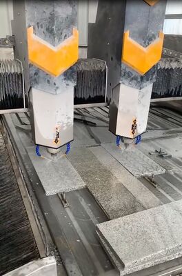 0.02mm hassasiyeti, 15m/min hava hızı ve dokunulmaz döşeme taşı için elektrikle çalışan CNC Taş Oymak Makinesi