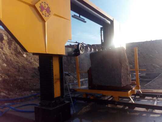 PLC Kontrolü Granit Mermer için Elmas Tel Çakma Makinesi 3500x3500x1800mm Max İşleme Boyutu ve 15KW Ana Motor