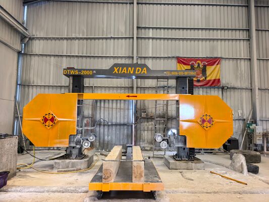 DTWS-2000SA CNC Elmas Tel Testere Makinesi, Yüksek Kesim Hassasiyeti ve Taş Profilleme için 360° Dönüş Özellikli
