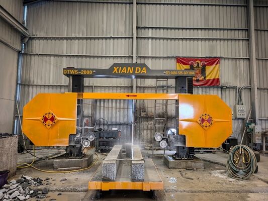 DTWS-2000SA CNC Elmas Tel Testere Makinesi, Yüksek Kesim Hassasiyeti ve Taş Profilleme için 360° Dönüş Özellikli