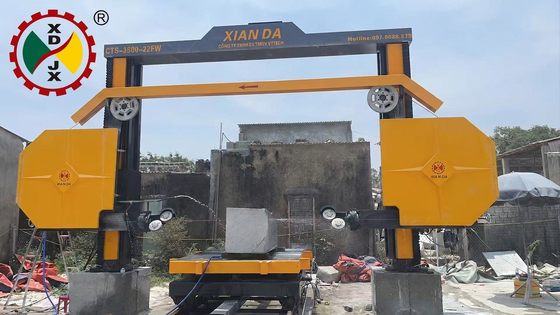 Doğal Taş Madenliği ve İşleme Elmas Tel Testere Makinesi Motor gücü 22 KW Büyük ölçekli taş işleme uygundur