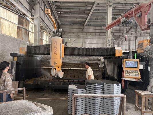 3200x2000mm taş işleme için 360° bıçak dönüşü ile 5 Eksenli CNC Köprü Çakma Kesme Makinesi