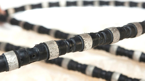 Mermer Taş Ocağı Araçları Elmas Tel Testere Halatı Taş Kesmek için 11.5mm