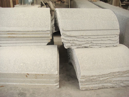 Sütun Döşeme için 1500mm Dört Dilim Kenar Kesme Makinesi